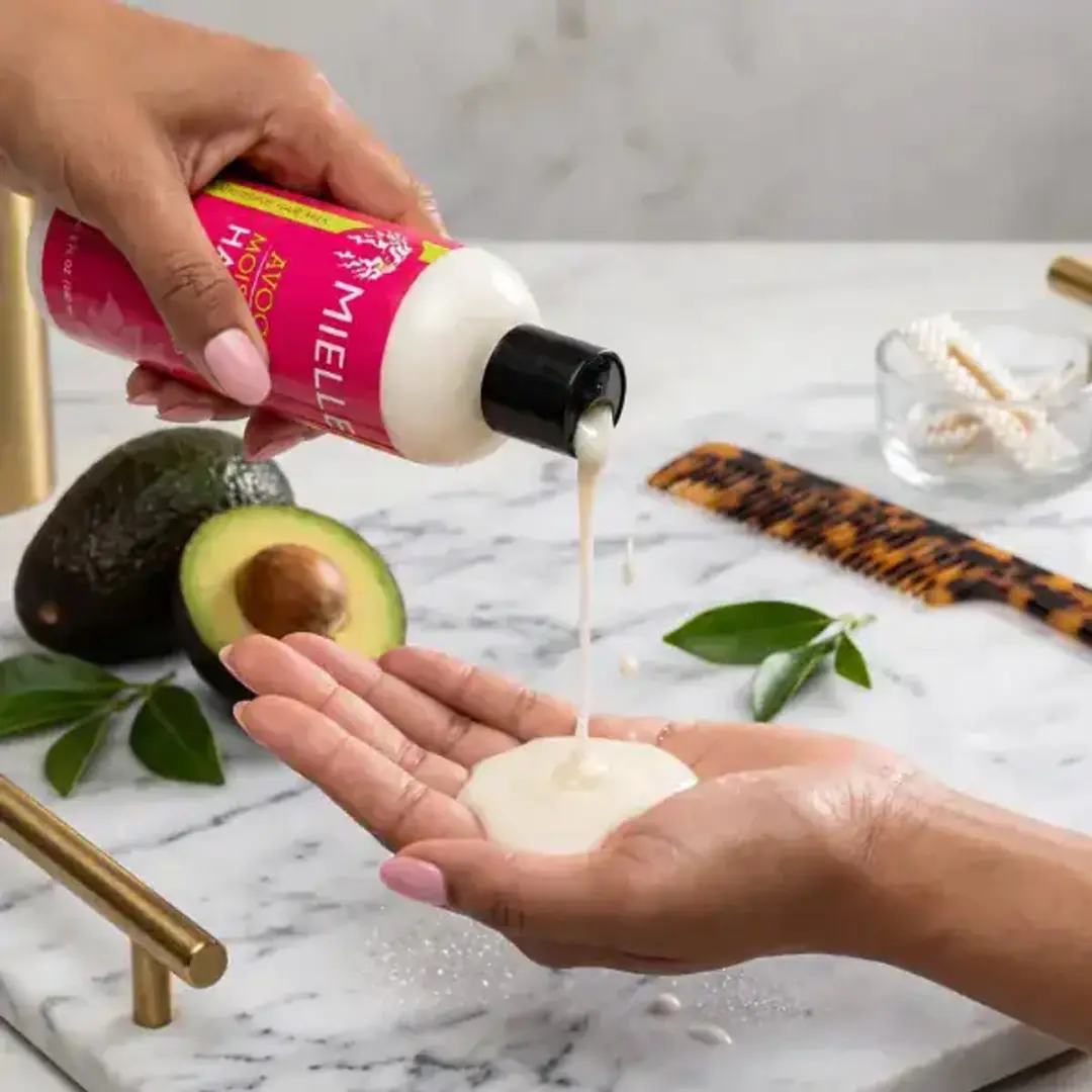 Mielle Organics Avocado Moisturizing Hair Milk 240ml