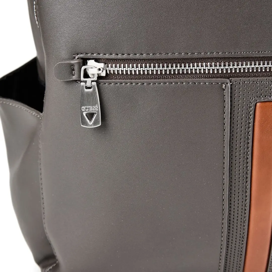 GUESS Torino Backpack Laptoprugzak - 15.4 inch - Anthracite Grey