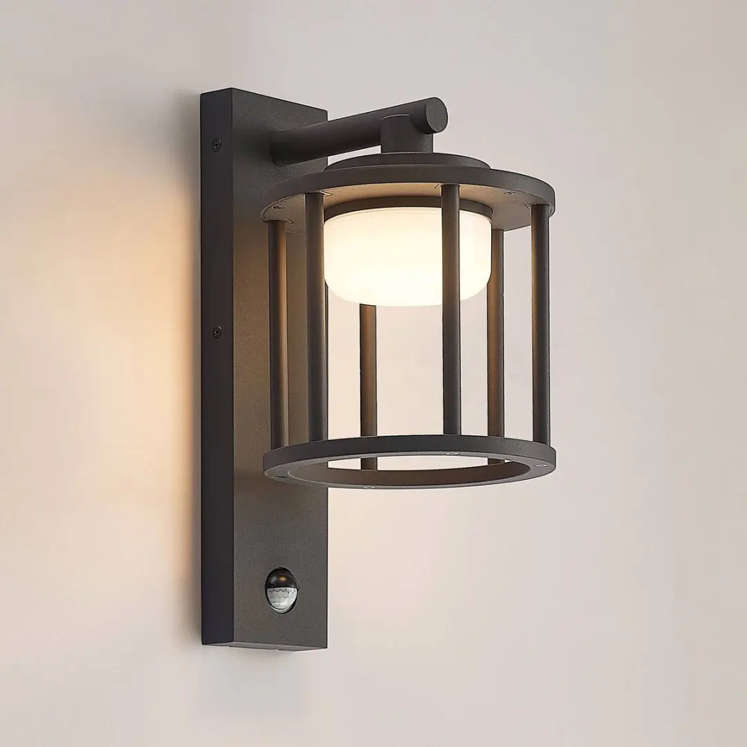 Lucande Berenike Buitenwandlamp met Sensor - GX53 - Antraciet - afbeelding 6 van 6