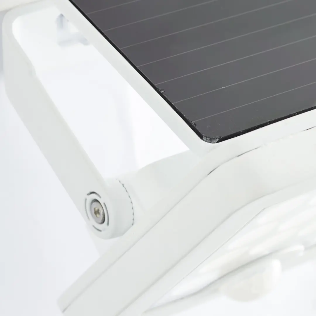 Brilliant Luton Buiten Wandlamp LED 4W Solar Sensor - 540lm Wit