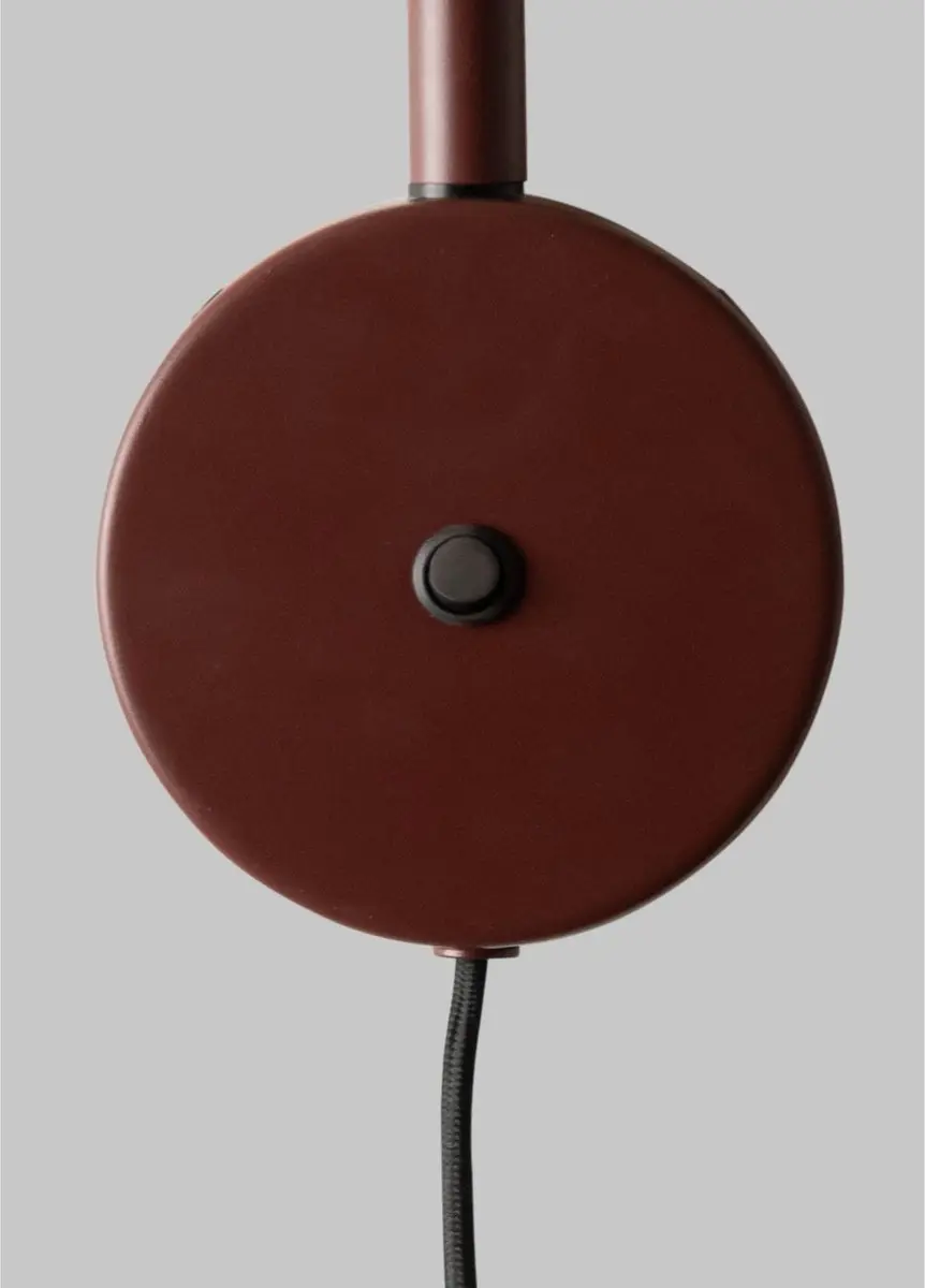 it's about RoMi Wandlamp Bilbao Rood - 10W