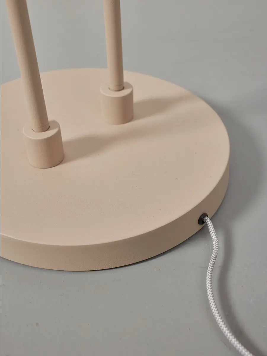 it's about RoMi Havana Vloerlamp - 2x10W - Zand
