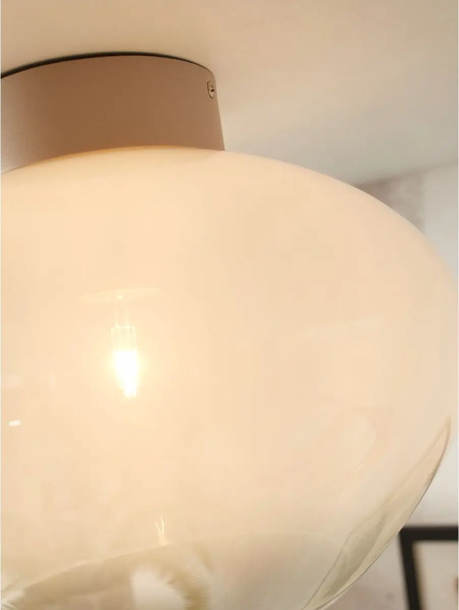 it's about RoMi Bologna Plafondlamp 60W - Wit