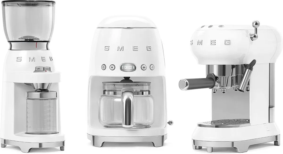 Smeg DCF02WHEU Filterkoffiemachine - 10 Kopjes - 1,4L - Wit