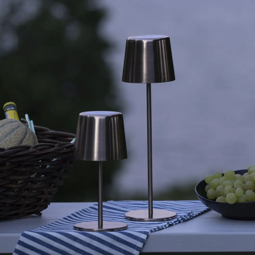 Brilliant Xaana Oplaadbare LED Tafellamp 4W - Rood koper