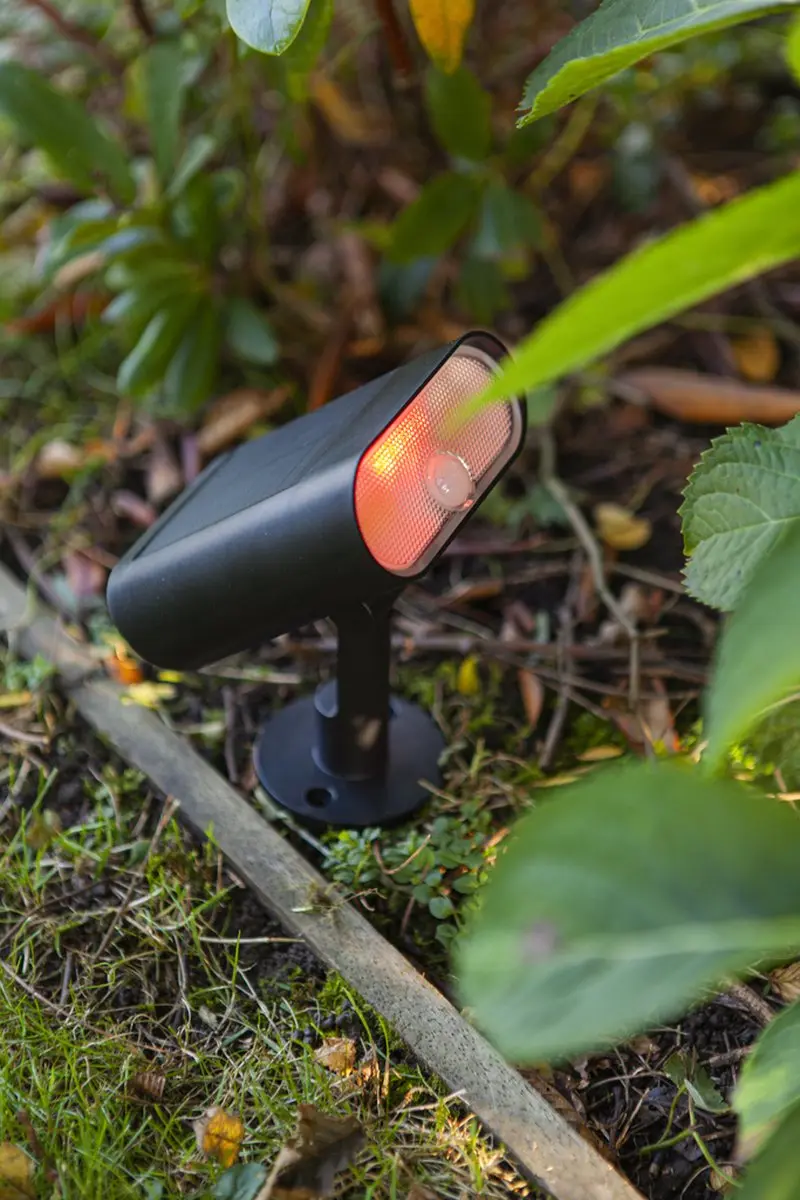 Lutec Connect Ginbo Smart Solar LED Prikspot - 7W - Multicolor - Zwart