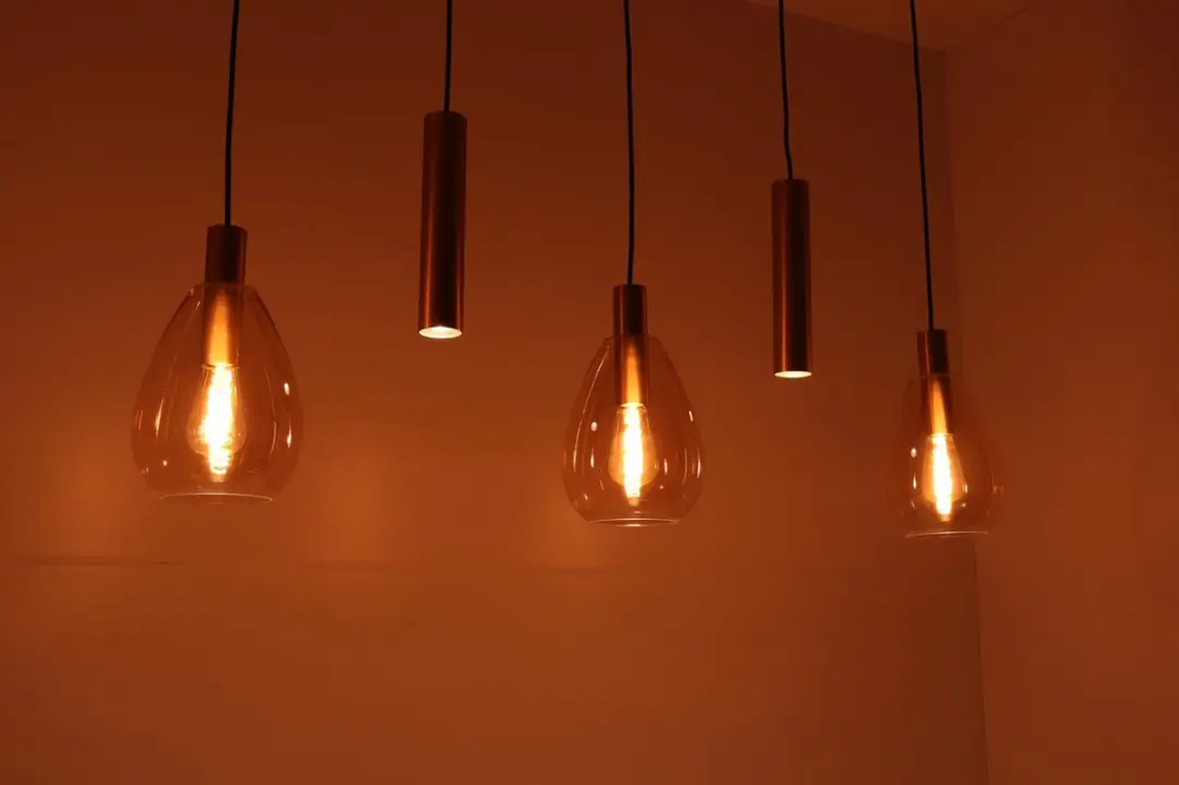 Freelight Hanglamp Amber Glas - 5 Lichtpunten - Zwart/Goud