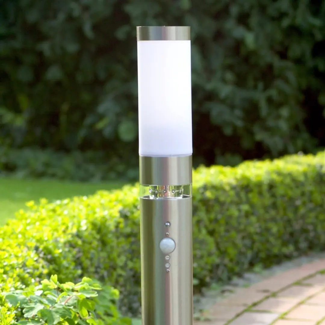 Brilliant BOLE Staande Buitenlamp - 5W - Chroom