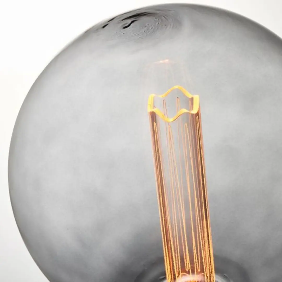 Brilliant LED Globe Lamp G200 XL Filament E27 2.8W 2000K - Gerookt