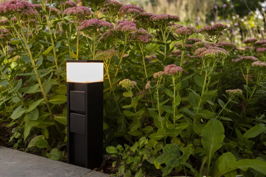 Lutec Connect MAINS LED Sokkellamp 11W - Zwart