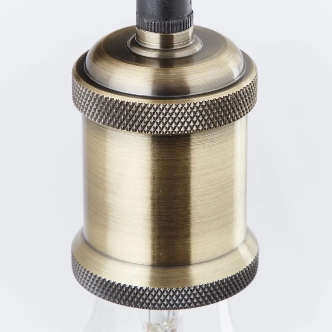 Brilliant UGOLIN Wandlamp E27 - Messing