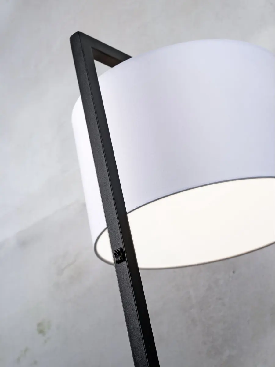 it's about RoMi Boston Vloerlamp - Zwart - 1x60W
