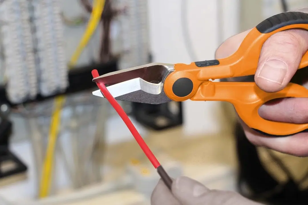 Steinel Multi 1000 Kabelschaar - met Riemclip