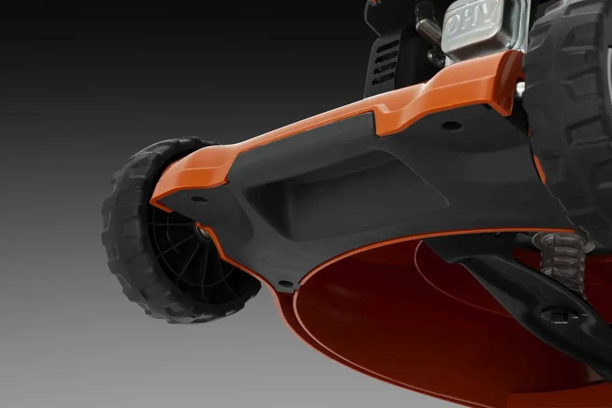 Husqvarna LC 247S Benzinegrasmaaier - 47cm - 55L - Wielaandrijving
