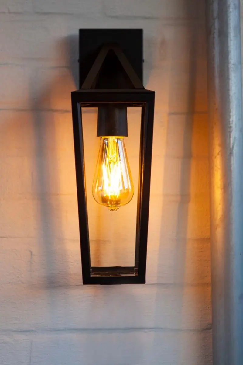 Lutec Pine Wandlamp E27 - Mat Zwart