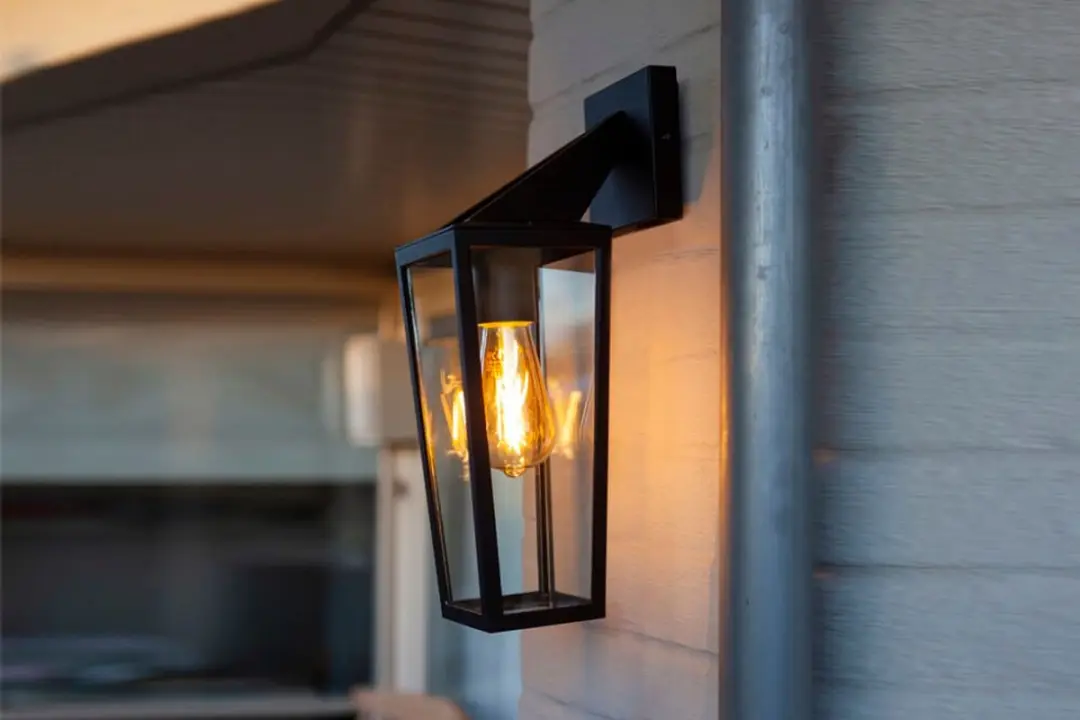 Lutec Pine Wandlamp E27