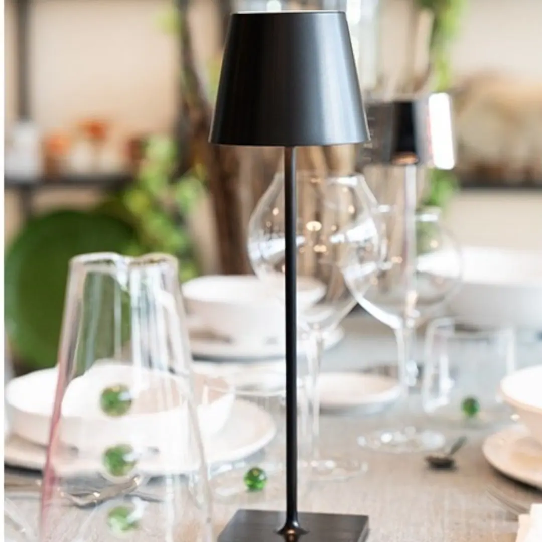 Zafferano Poldina Pro Black LED Tafellamp - 2200K - IP65