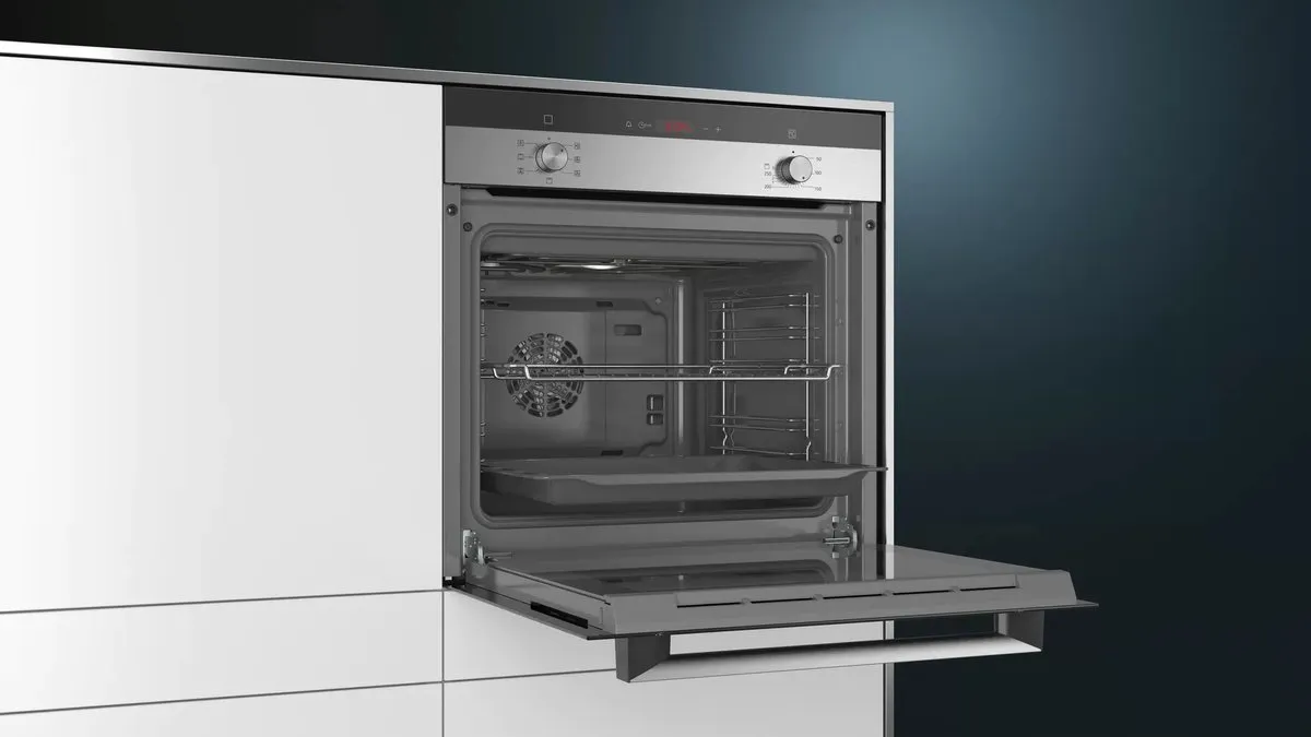 Siemens iQ100 HB113FBS1 Oven - 66L - 3300W - Zwart/Roestvrijstaal