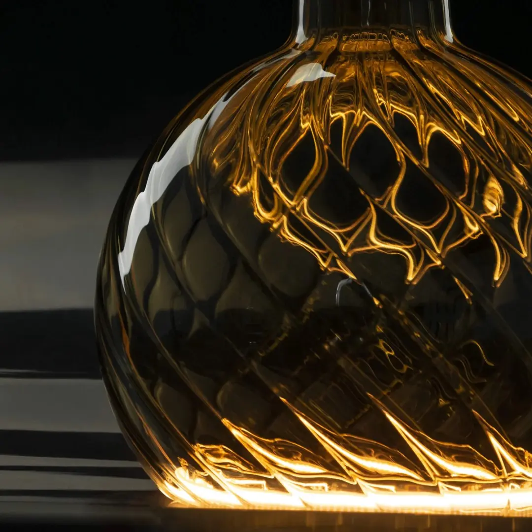 Segula LED Floating Globe 150 6W E27 - 1900K Rookglas