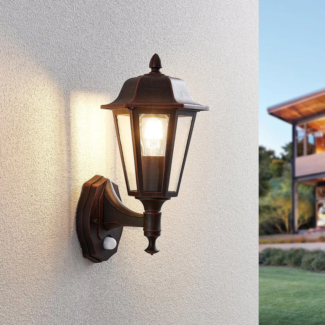 Lindby Wandlamp Buiten 1 Licht E27 - Zwart-Roest