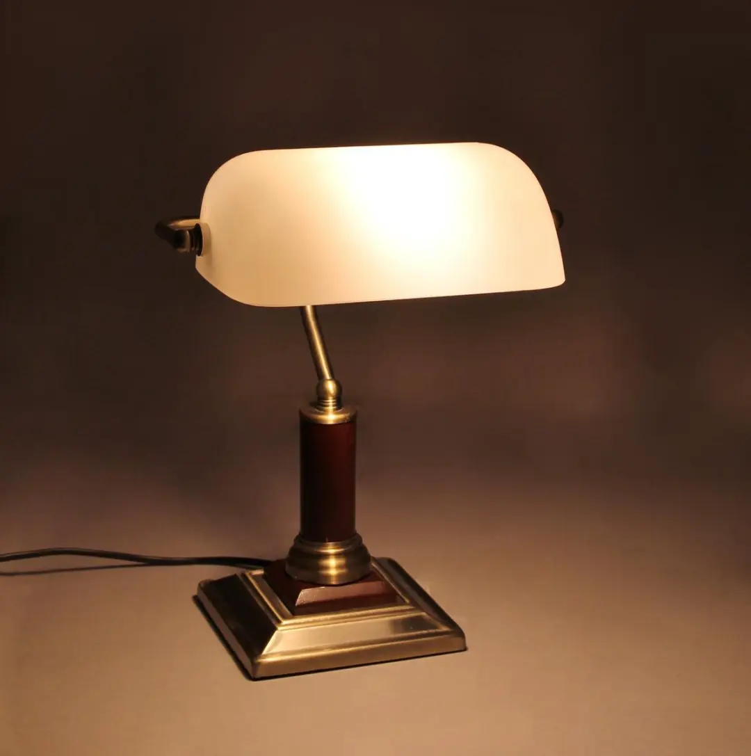 Brilliant BANKIR Bureaulamp - Messing 18cm - afbeelding 6 van 6