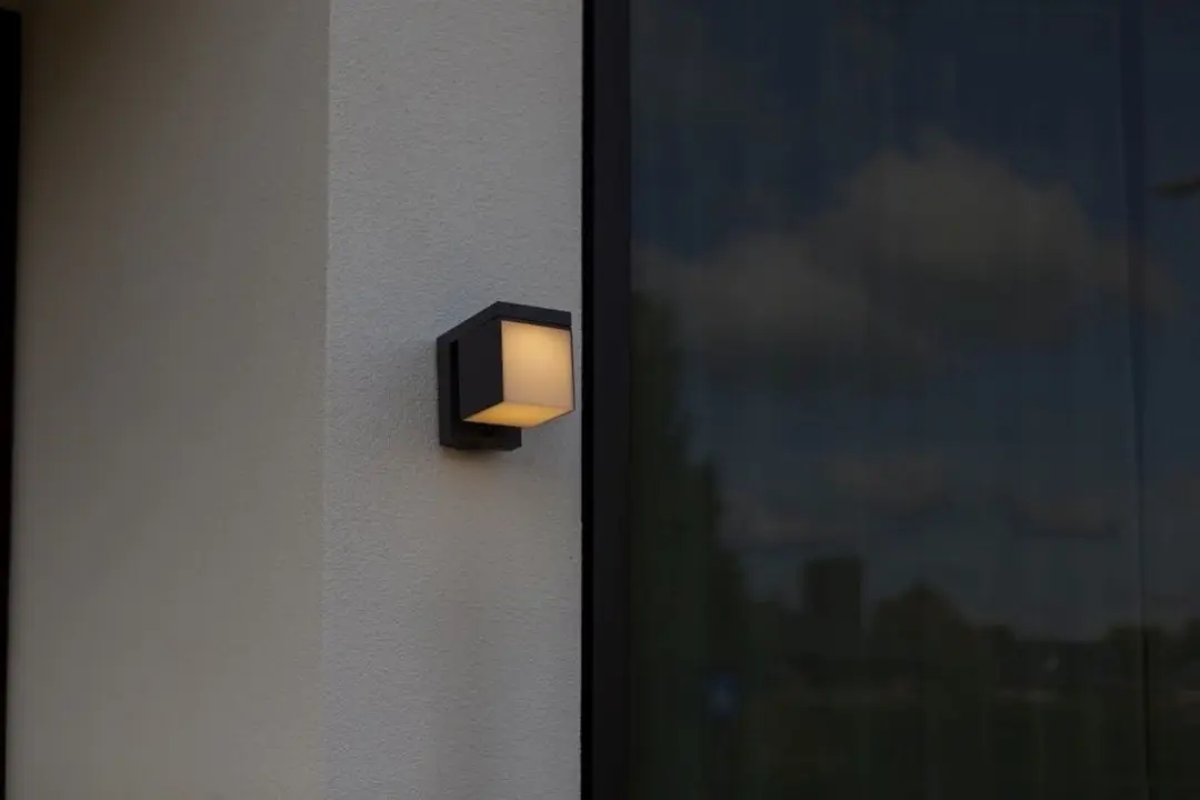 Lutec Prima Solar Hybrid Wandlamp 9.5W - Donkergrijs