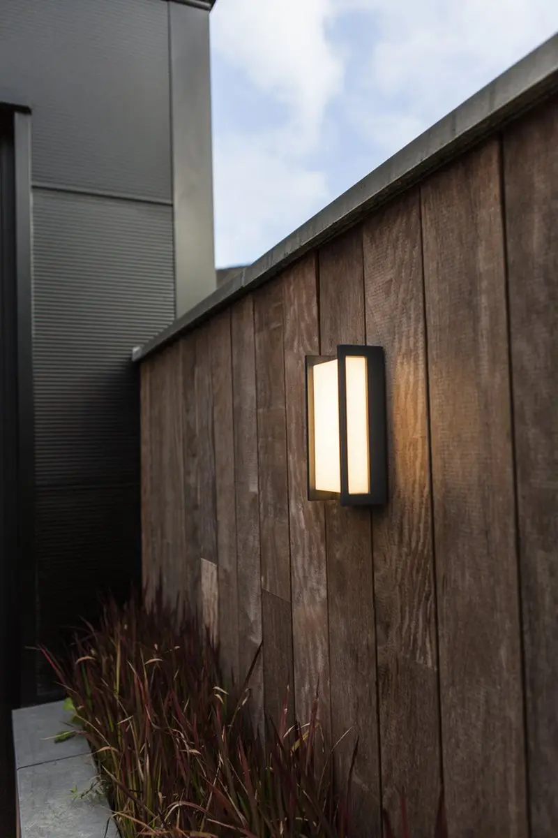 Lutec Connect QUBO LED Wandlamp 16W - Donkergrijs