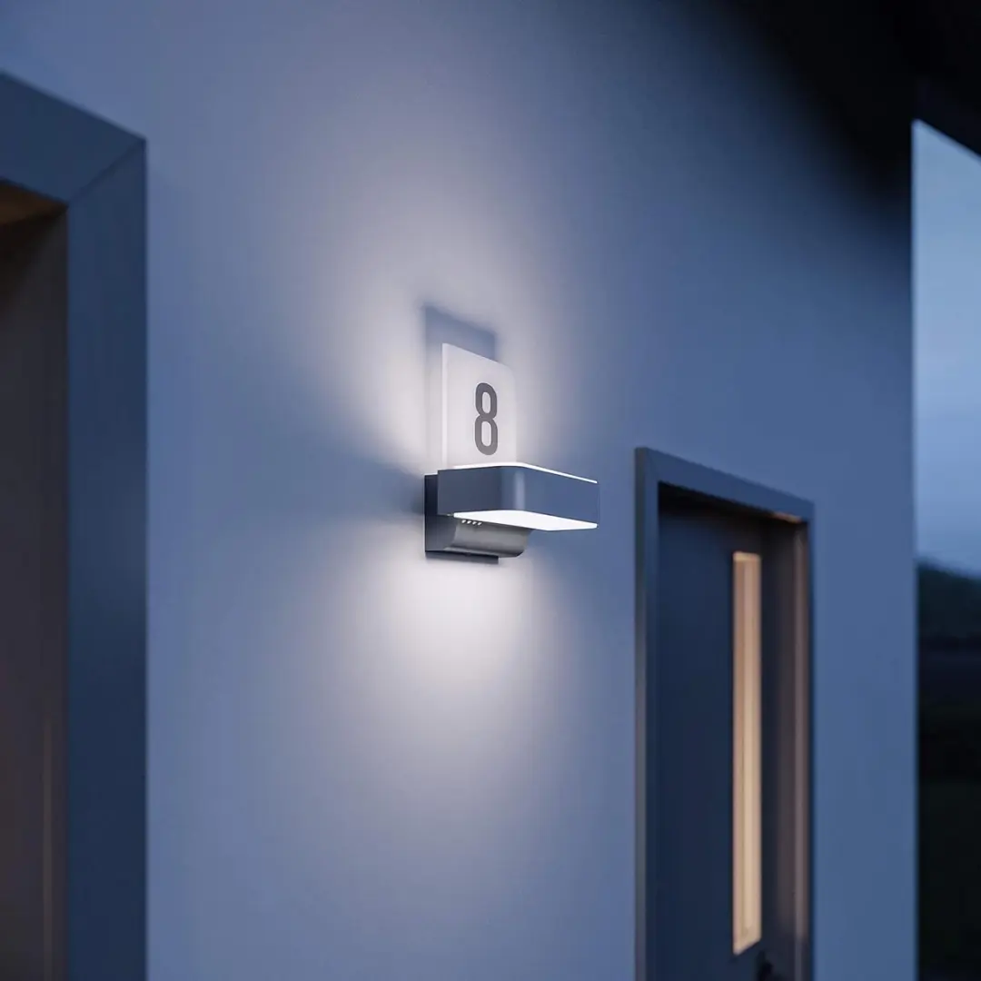 Steinel L 820 SC Connect LED Huisnummerlamp - 9,8W 3000K Zilver