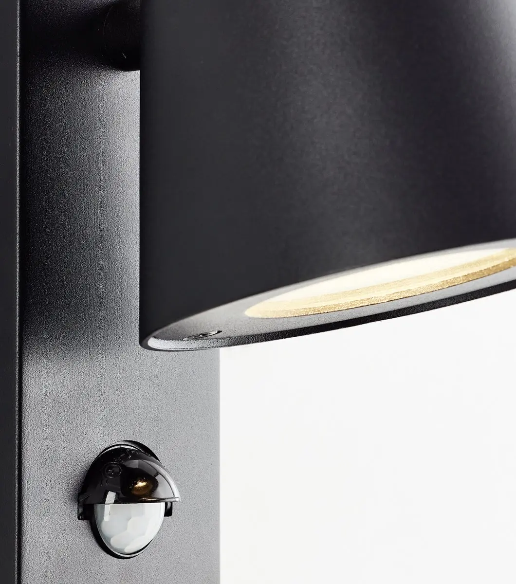 Brilliant Bari Buitenlamp met Sensor GU10 - 1x10W - Zwart