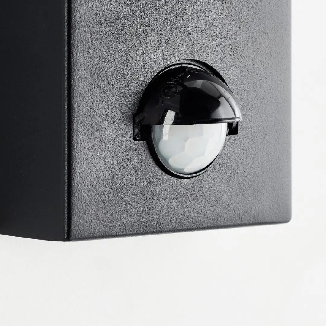 Brilliant Bari Buitenlamp met Sensor GU10 - 1x10W - Zwart