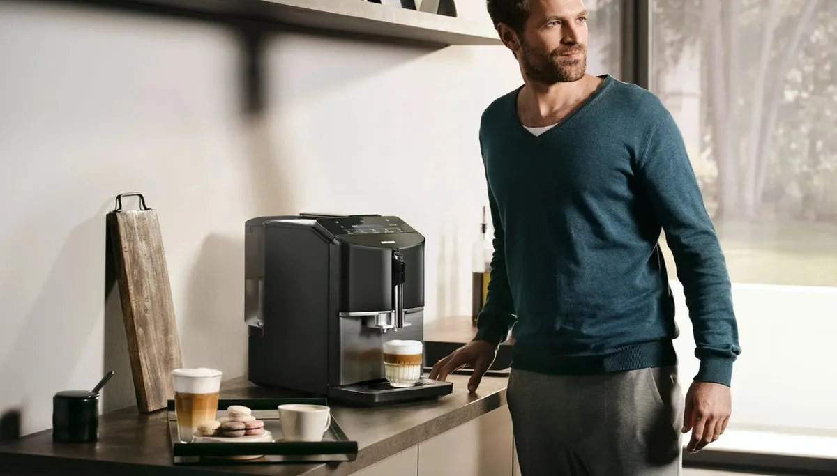 Siemens EQ.300 TF305EF9 Volautomatische Espressomachine - Zwart