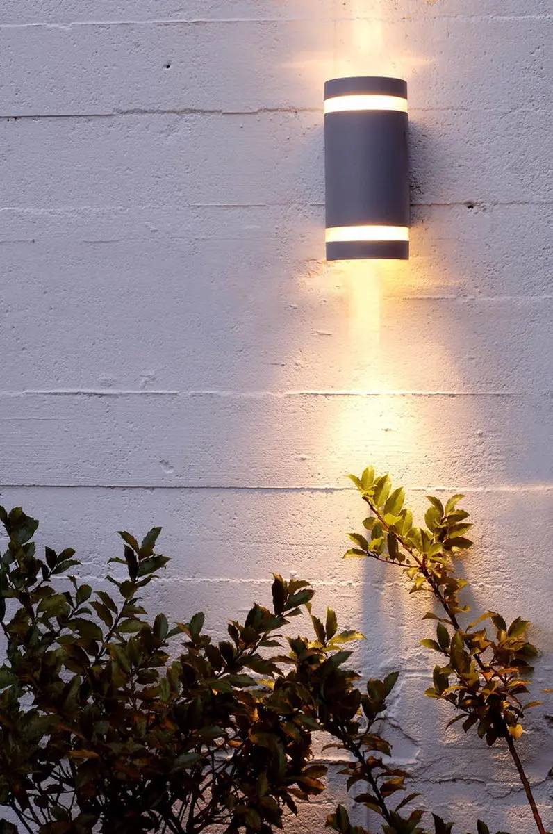 Lutec Focus Wandlamp 2xGU10 IP44 - Zilver