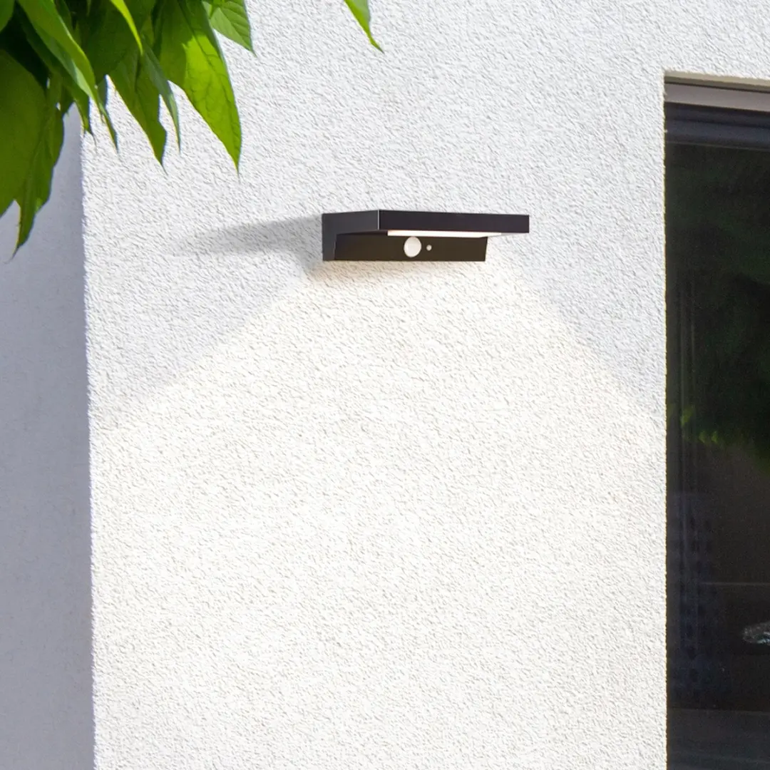 Brilliant Barker LED Wandlamp 3W Solar - 430 lm - Zwart