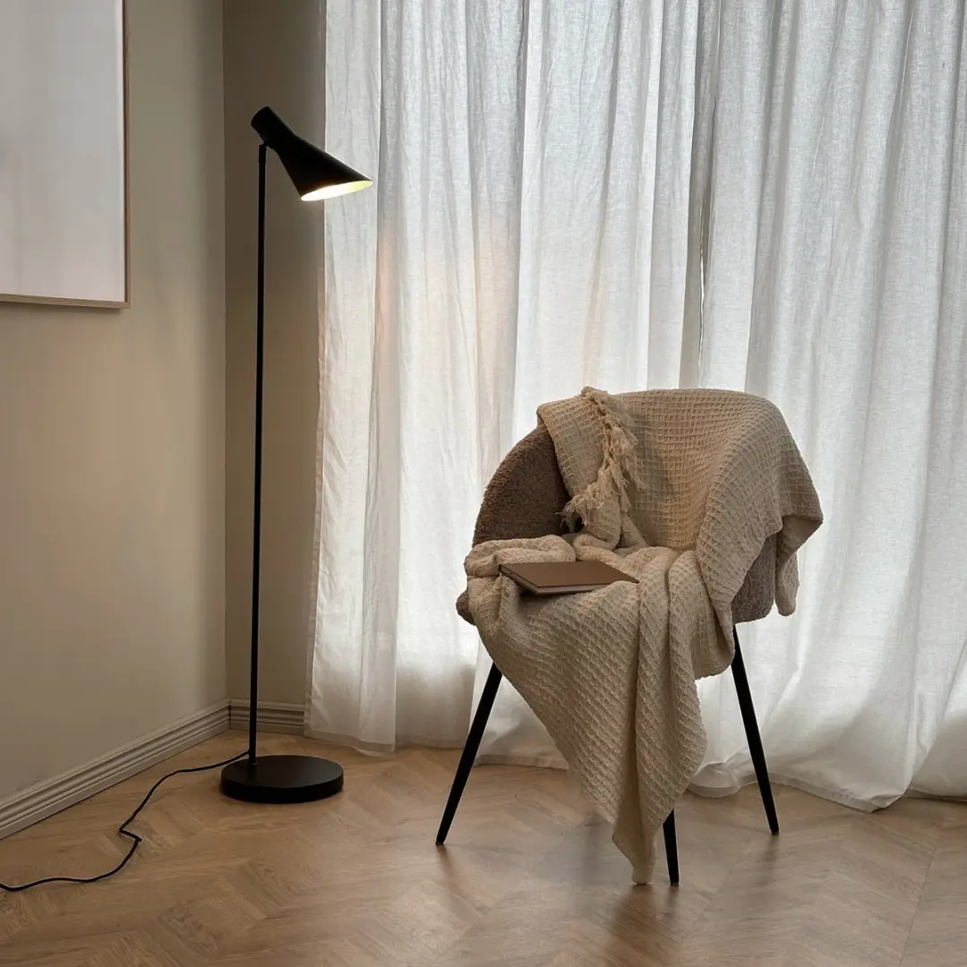 Dyberg Larsen DL12 Vloerlamp - Ø25cm - Zwart