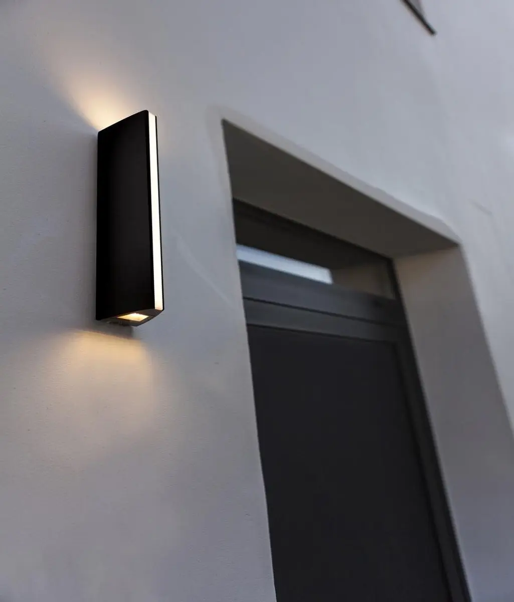 Lutec Leo LED Wandlamp 14.5W 3000K - Zwart