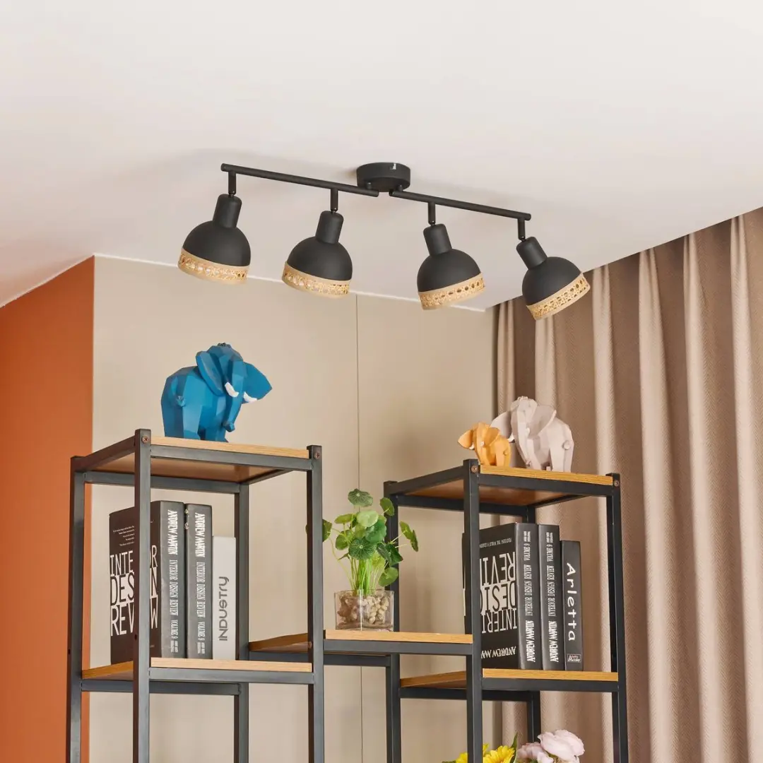 Lindby Buitenspot 4-lichts E14 - Zwart/Natuurlijk Rotan