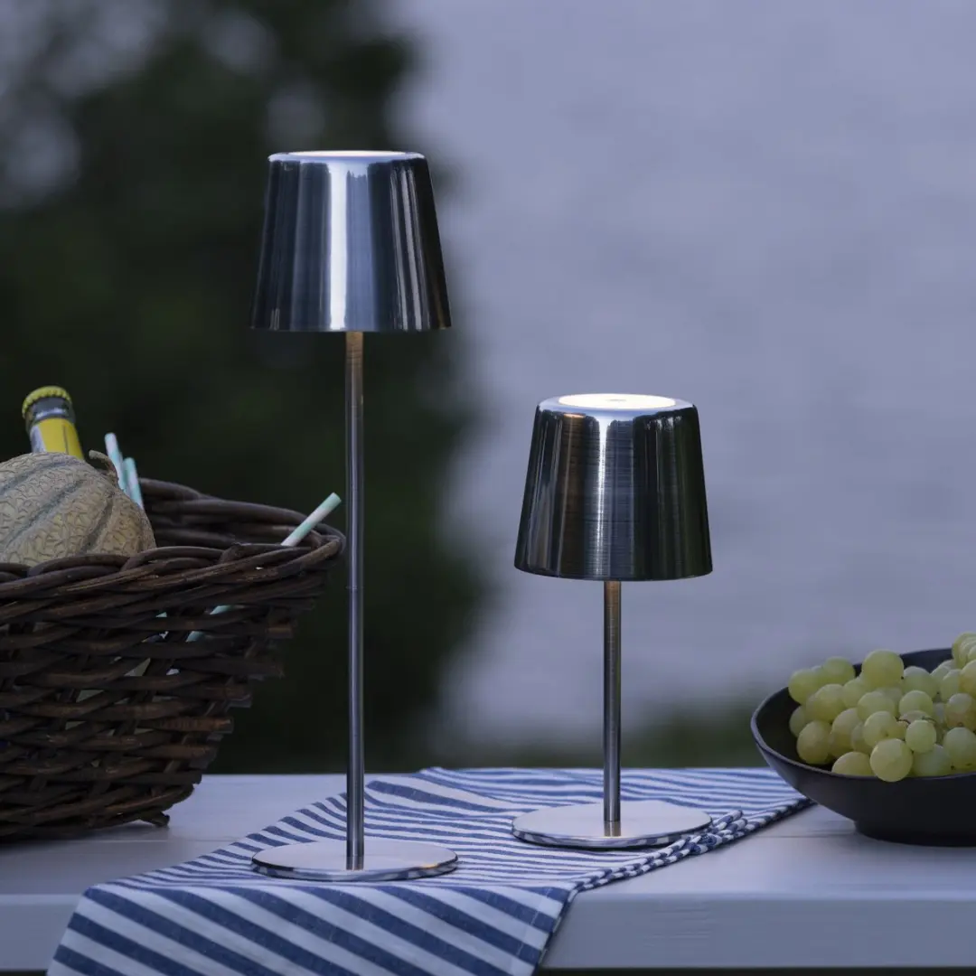 Brilliant Xaana Oplaadbare LED Tafellamp - 4W 3000-6000K - IP44 - Nikkel
