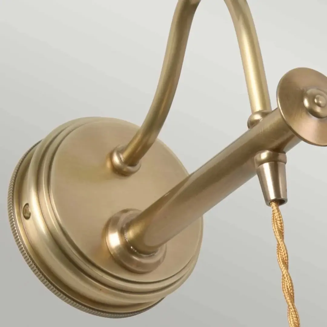 Elstead LED Wandlamp E27 60W - Aged Brass