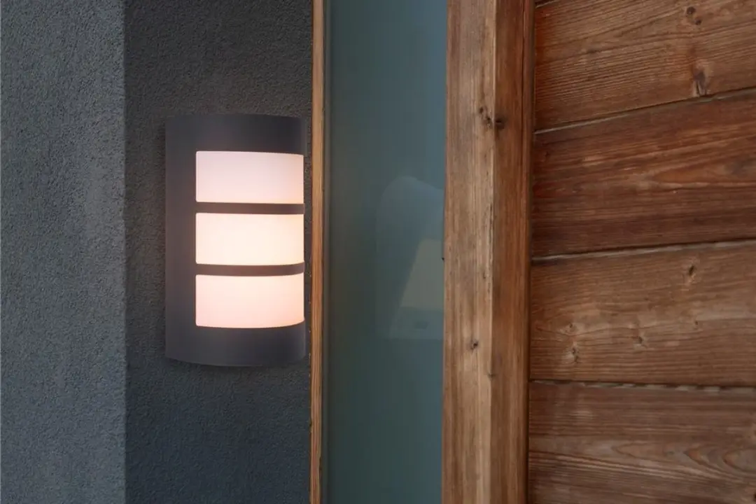 Lutec Nila Wandlamp E27 - Buiten - Donkergrijs