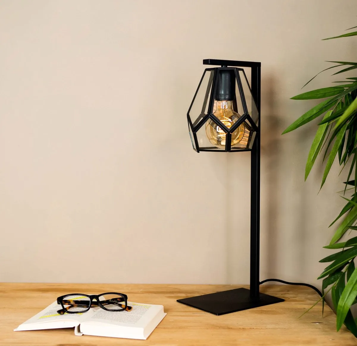 Eglo Mardyke Tafellamp E27 - 50,5 cm - Zwart - afbeelding 6 van 6