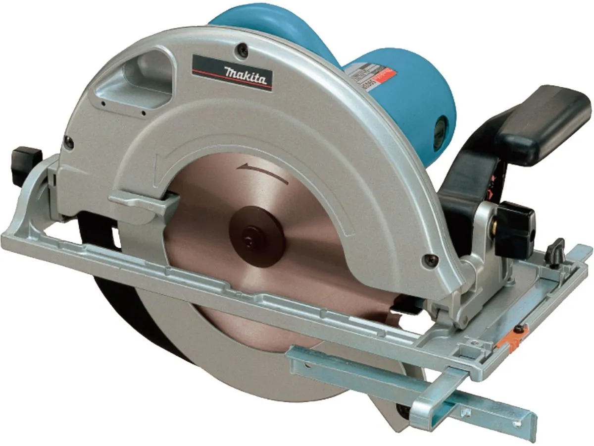 Makita Cirkelzaag 5903R 235mm - 230V