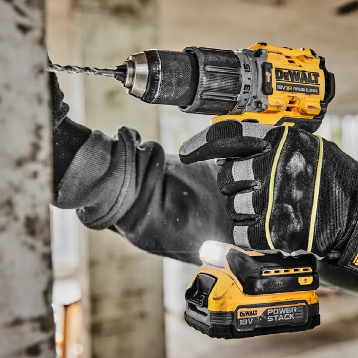 DeWalt DCD805E2T-QW Klopboormachine 18V - 2x Accu - 2000 RPM