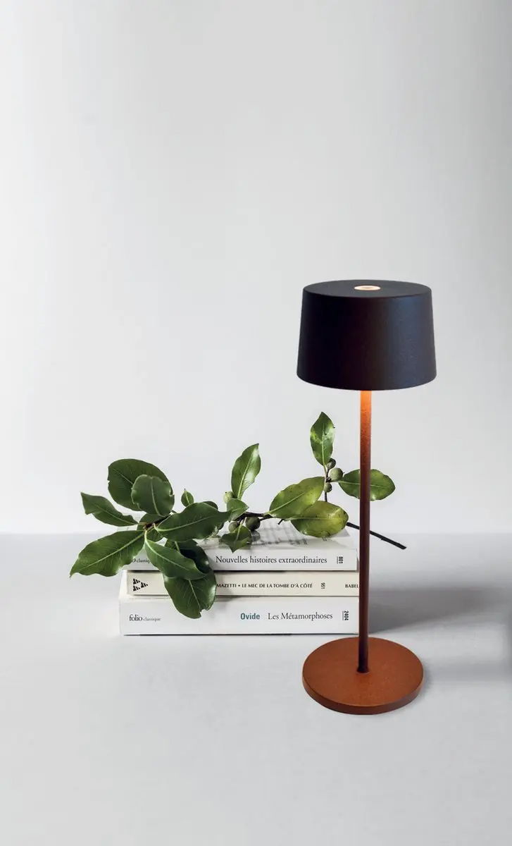 Zafferano Olivia Pro Tafellamp - Oplaadbaar - IP65 - 3000K - Bruin