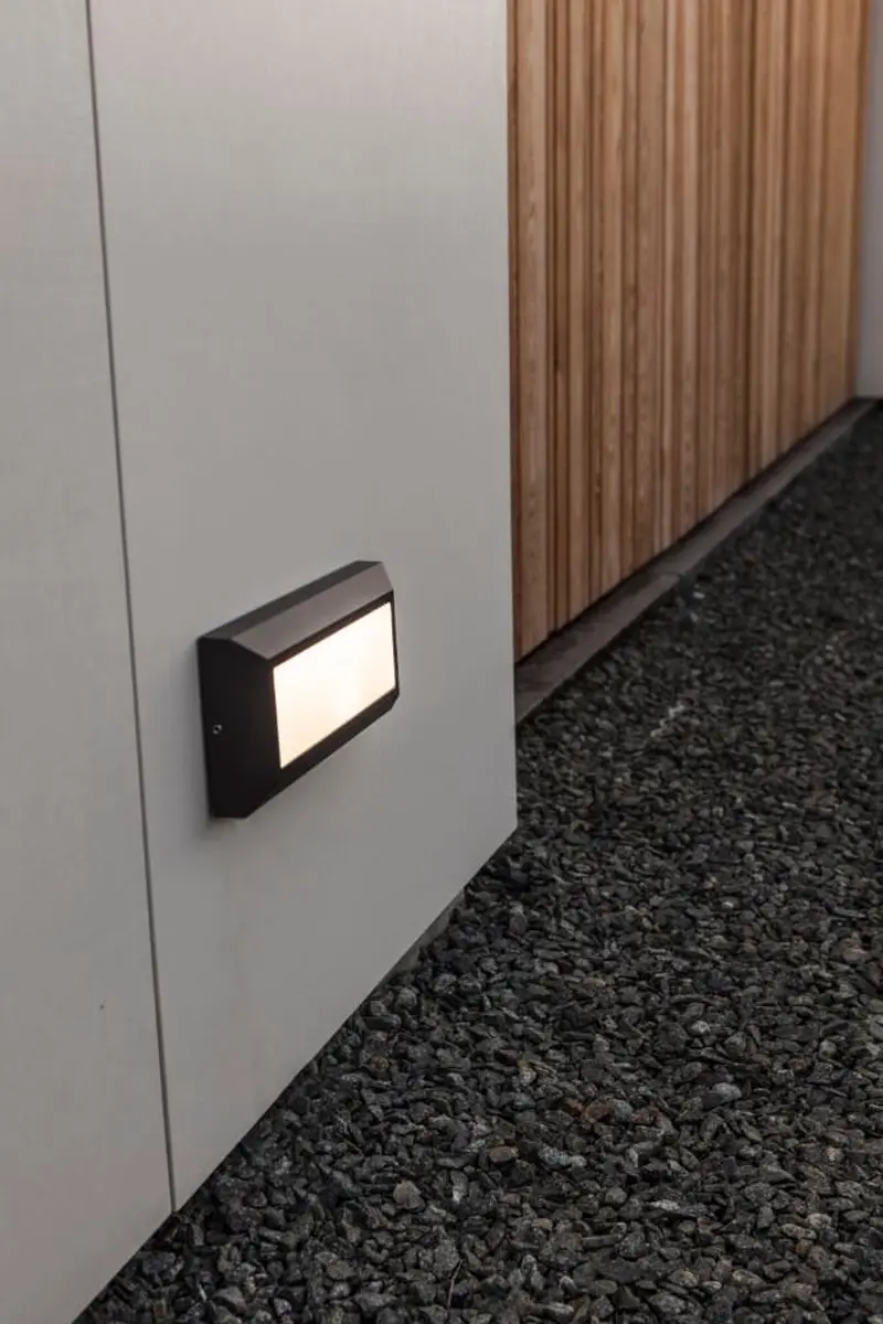 Lutec Helena LED Wandlamp 11W - Zwart