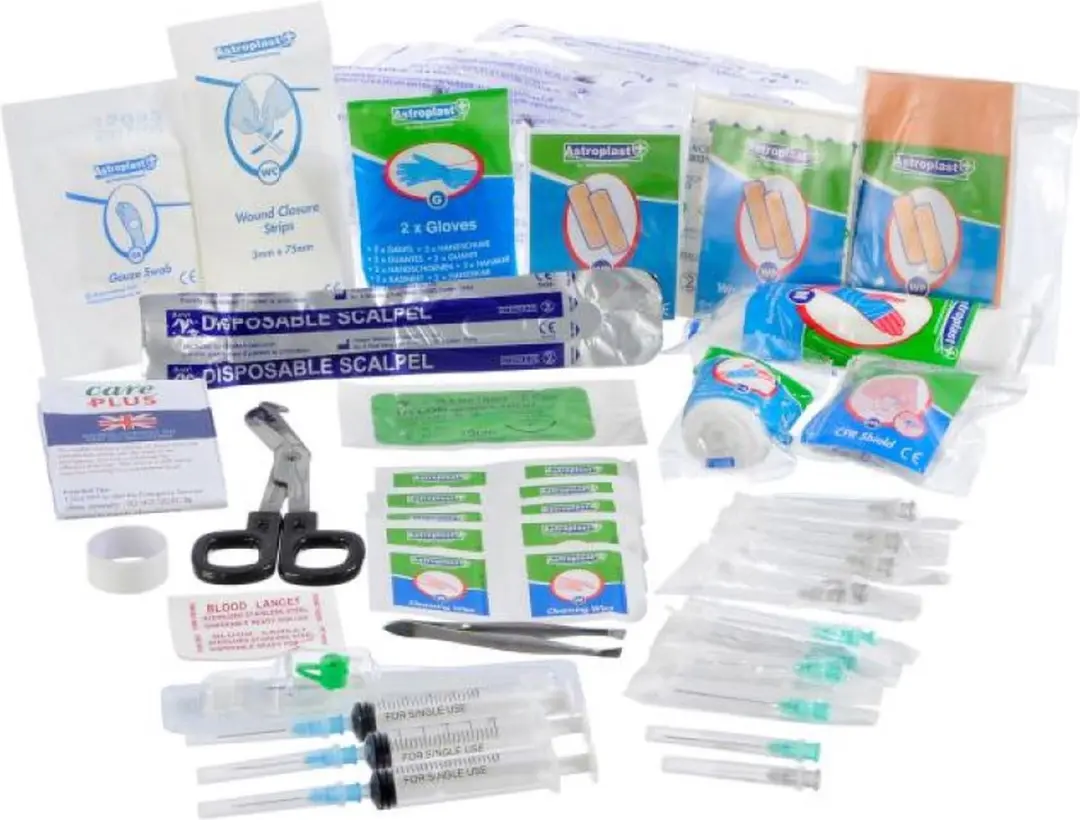 Care Plus First Aid Kit Adventurer - 72 Stuks