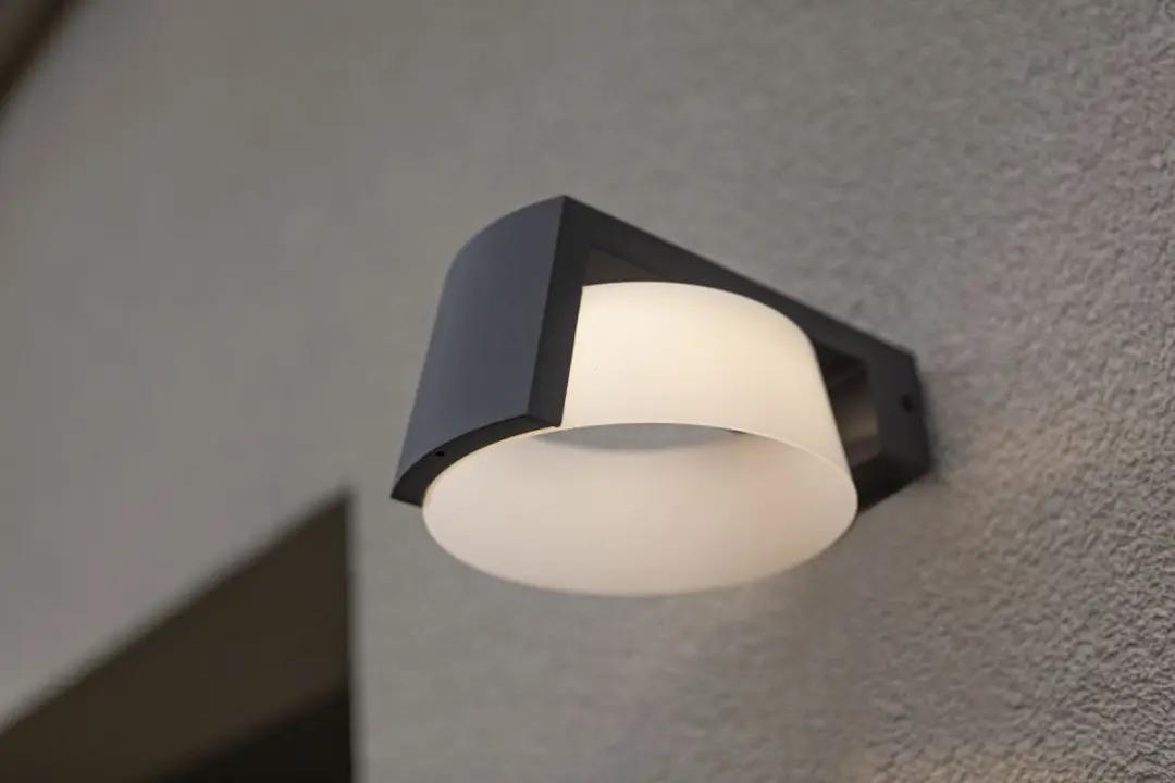 Lutec Moon Wandlamp LED - 11.1W - Donkergrijs