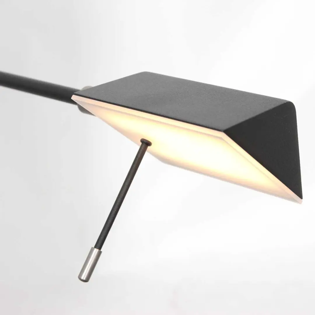 Steinhauer Retina Wandlamp 20cm - Zwart