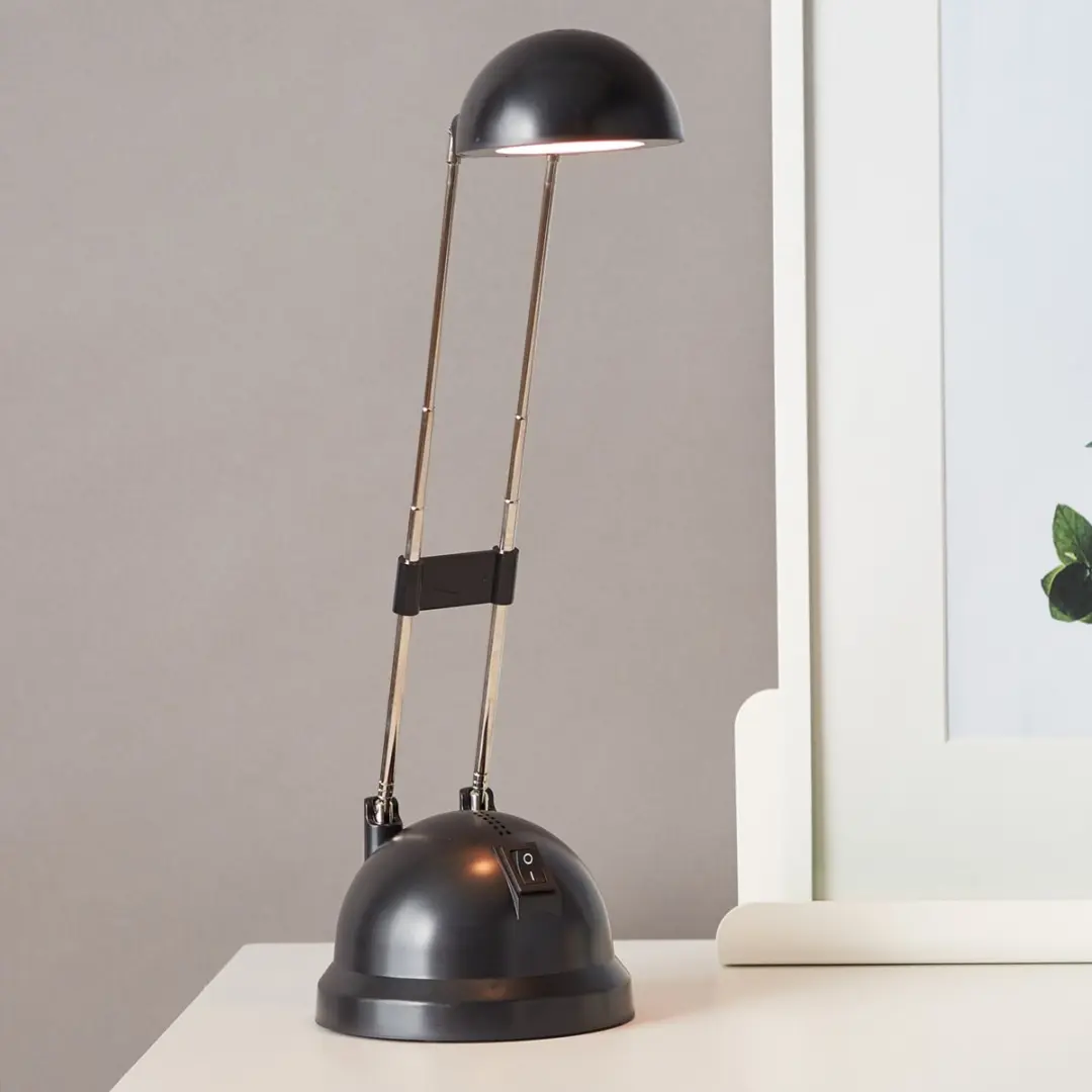 Brilliant Kartina Bureaulamp 8.5W - Zwart