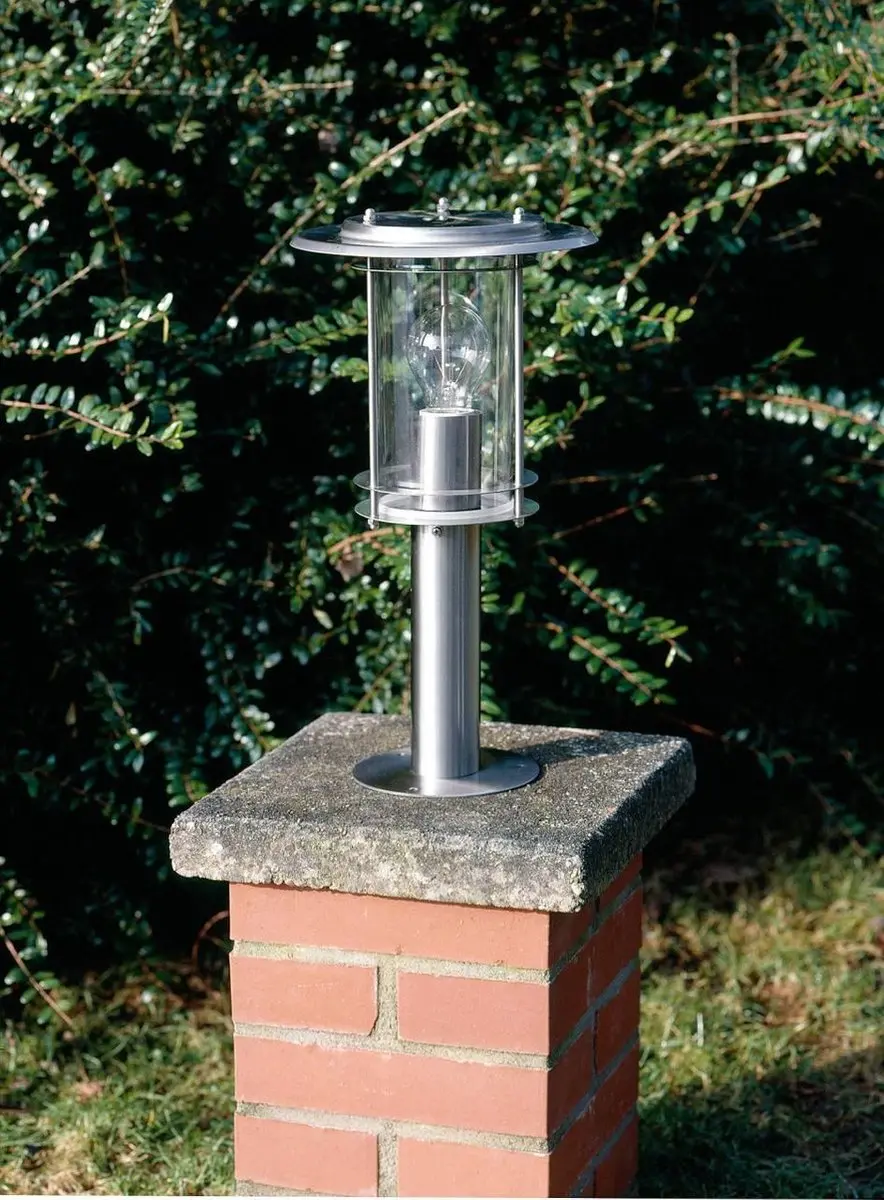 Brilliant York Buitenlamp - 60W - Ø20cm - Chroom