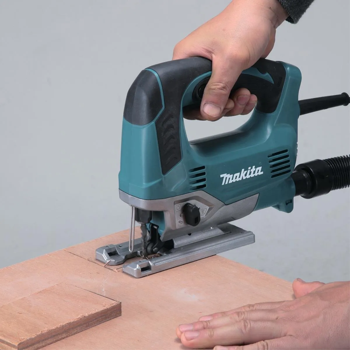 Makita JV0600K Decoupeerzaag 650W